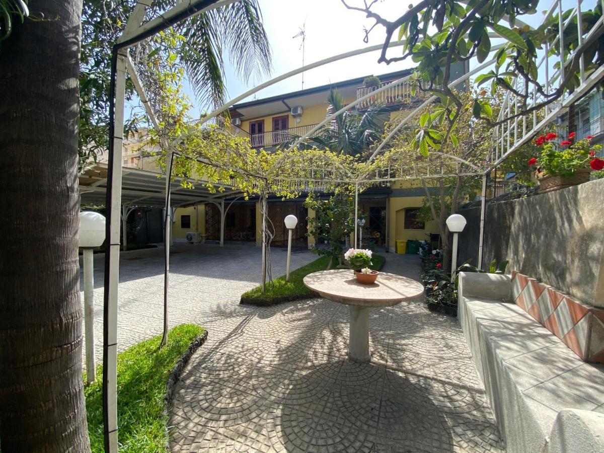 Casa Delle Rose Vila Catânia Exterior foto